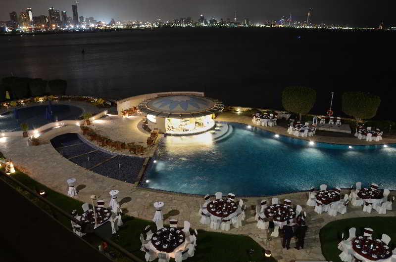 Marina Hotel Kuwait Salmiya Extérieur photo