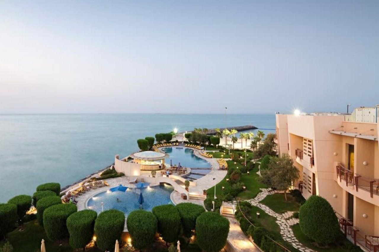 Marina Hotel Kuwait Salmiya Extérieur photo